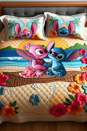 Personalized Beachshore Couple Quilt Bedding Set Happily Kissing Gifts For Couples Who Have Everything