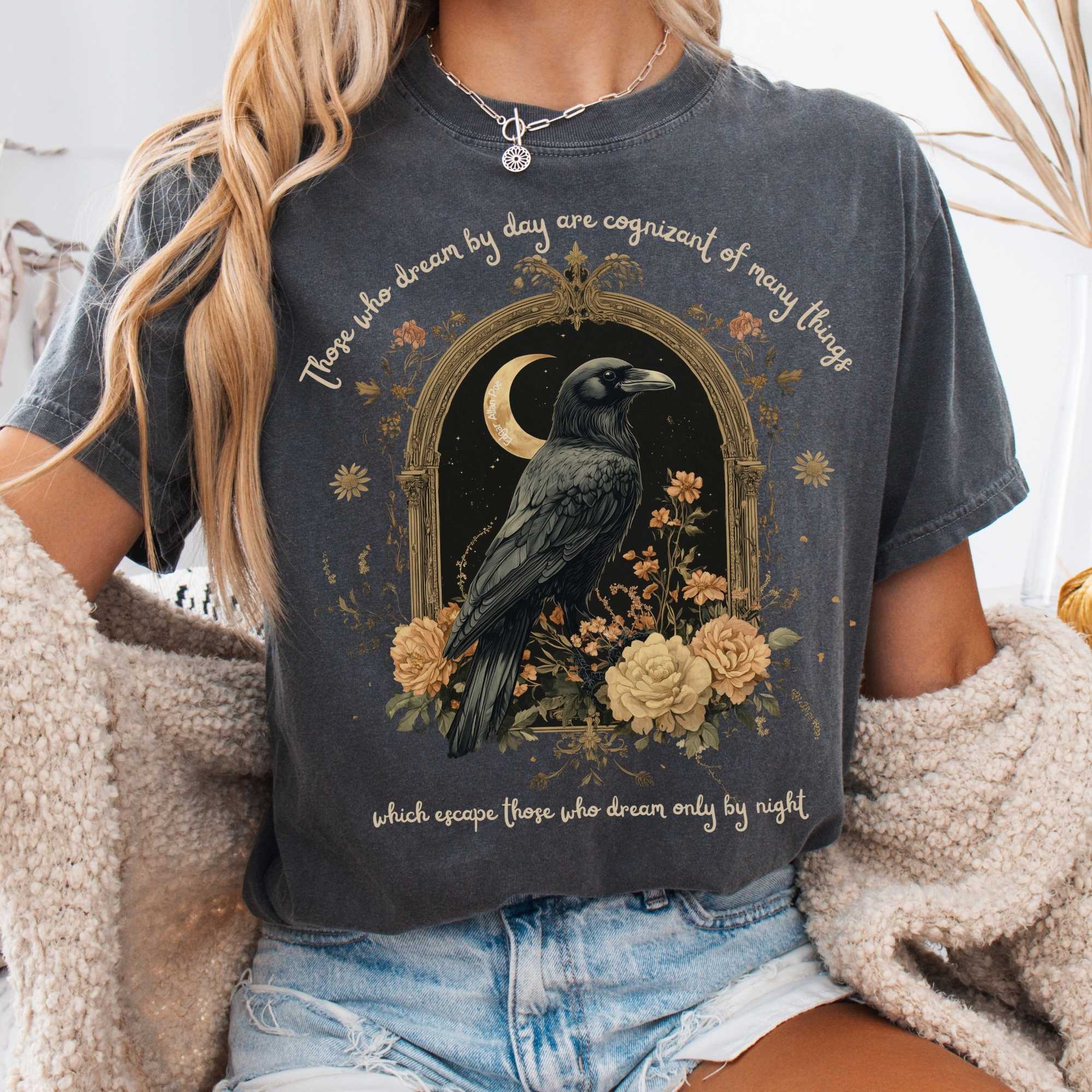 Those Who Dream By Day Edgar Allan Poe T-Shirt Gift For Girl