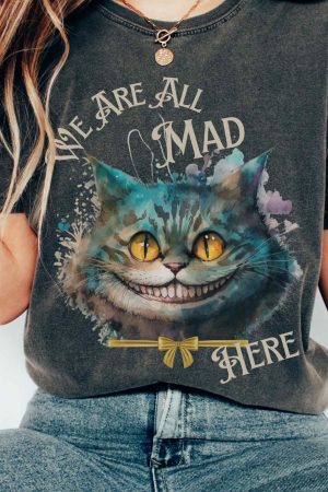 Vintage Cheshire Cat Alice In Wonderland T-Shirt Perfect Gift For Girlfriend
