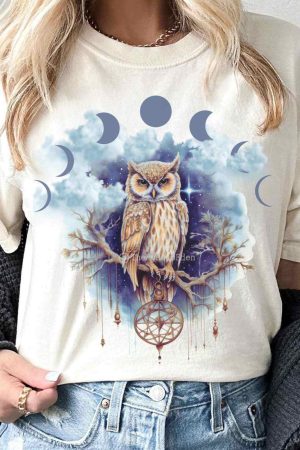 Vintage Mystical Owl T-Shirt Best Gift For Girlfriend