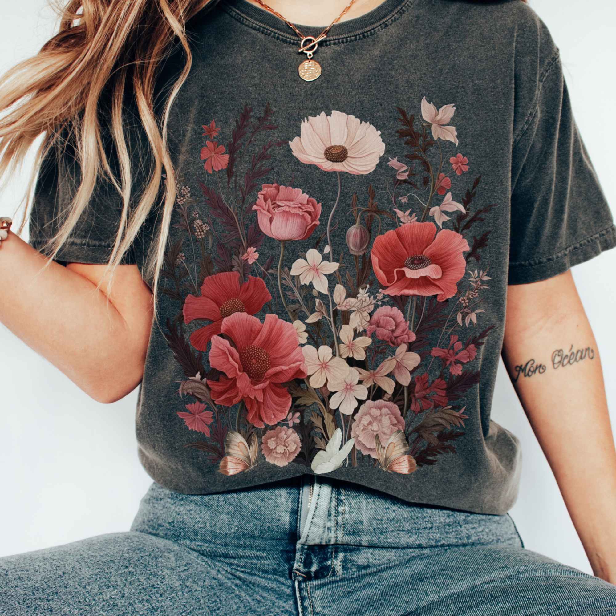 Vintage Pink Wildflowers T-Shirt Best Gift For Girl