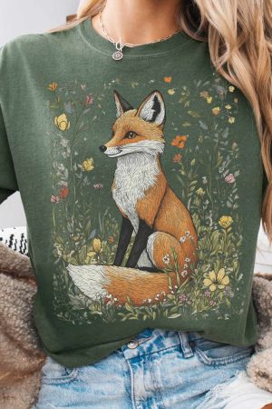 Vintage Style Happy Fox Cottagecore T-Shirt Gift For Women