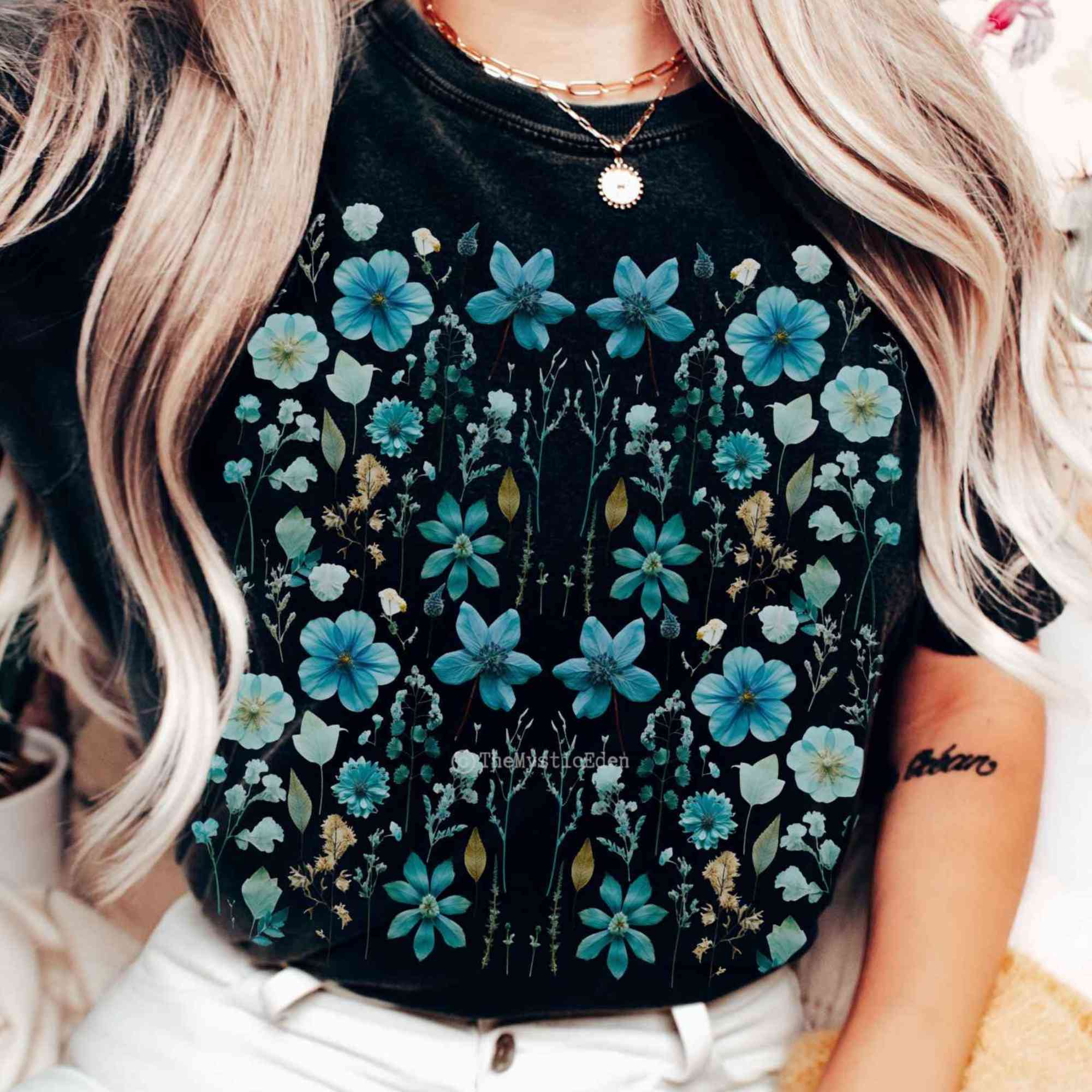 Vintage Turquoise Wildflower T-Shirt Best Gift For Girl